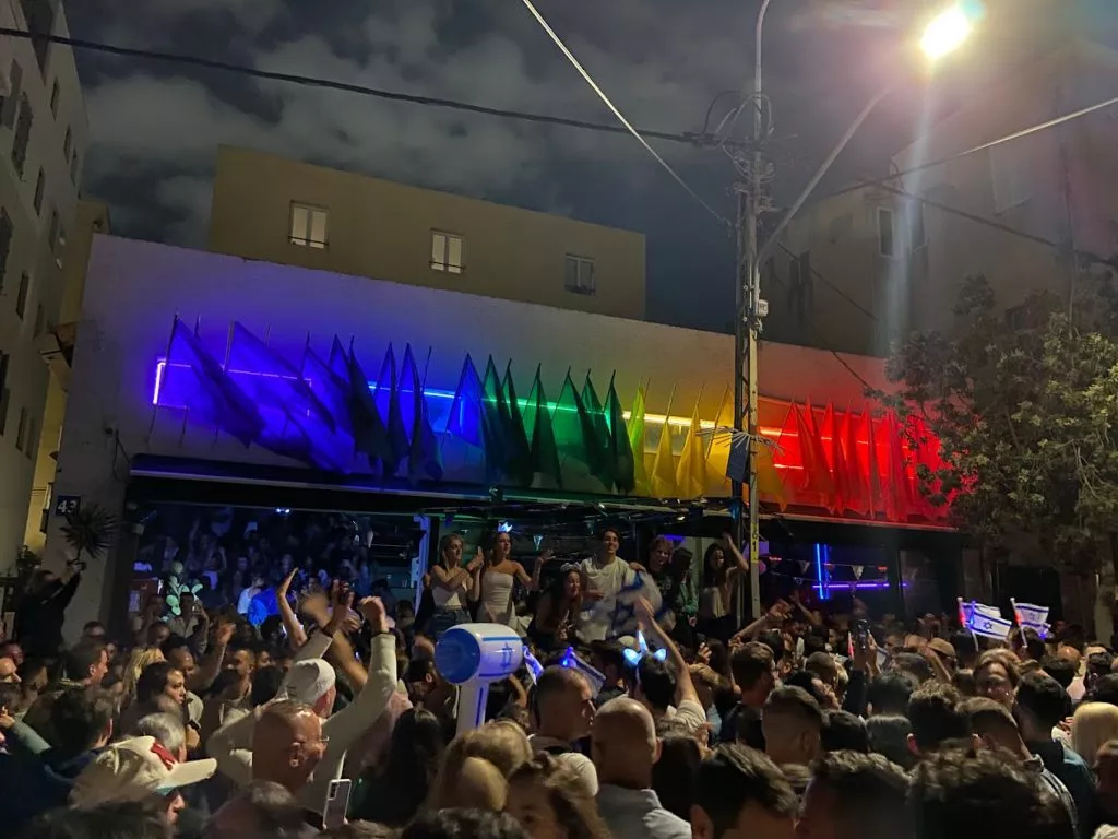 shpagat gay lgbtq friendly